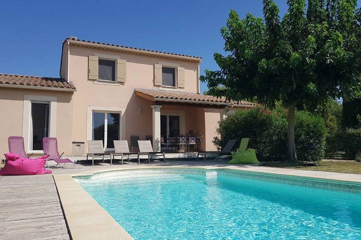 Villa for 8 people, with garden and terrace - 1