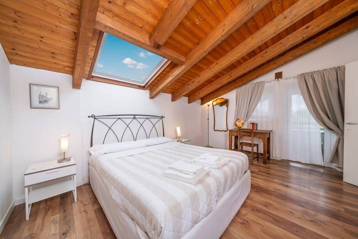 Ganze Wohnung, Ferienwohnung für 3 Personen mit Balkon in Pozzuolo del Friuli, Udine Provinz