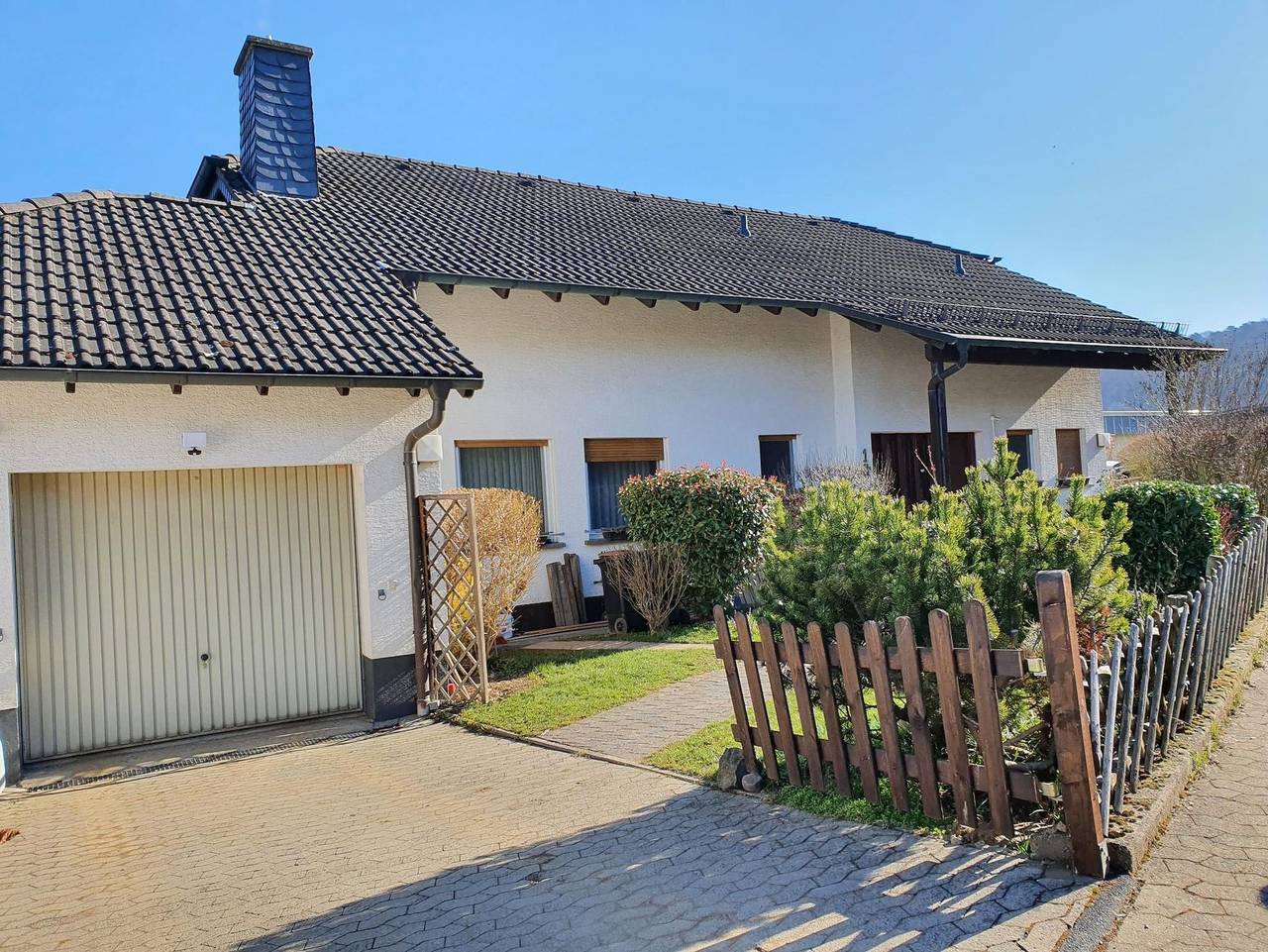 Ganze Ferienwohnung, Ferienwohnung Schlossblick Bad Breisig - Ferienwohnung Schlossblick in Bad Breisig, Osteifel