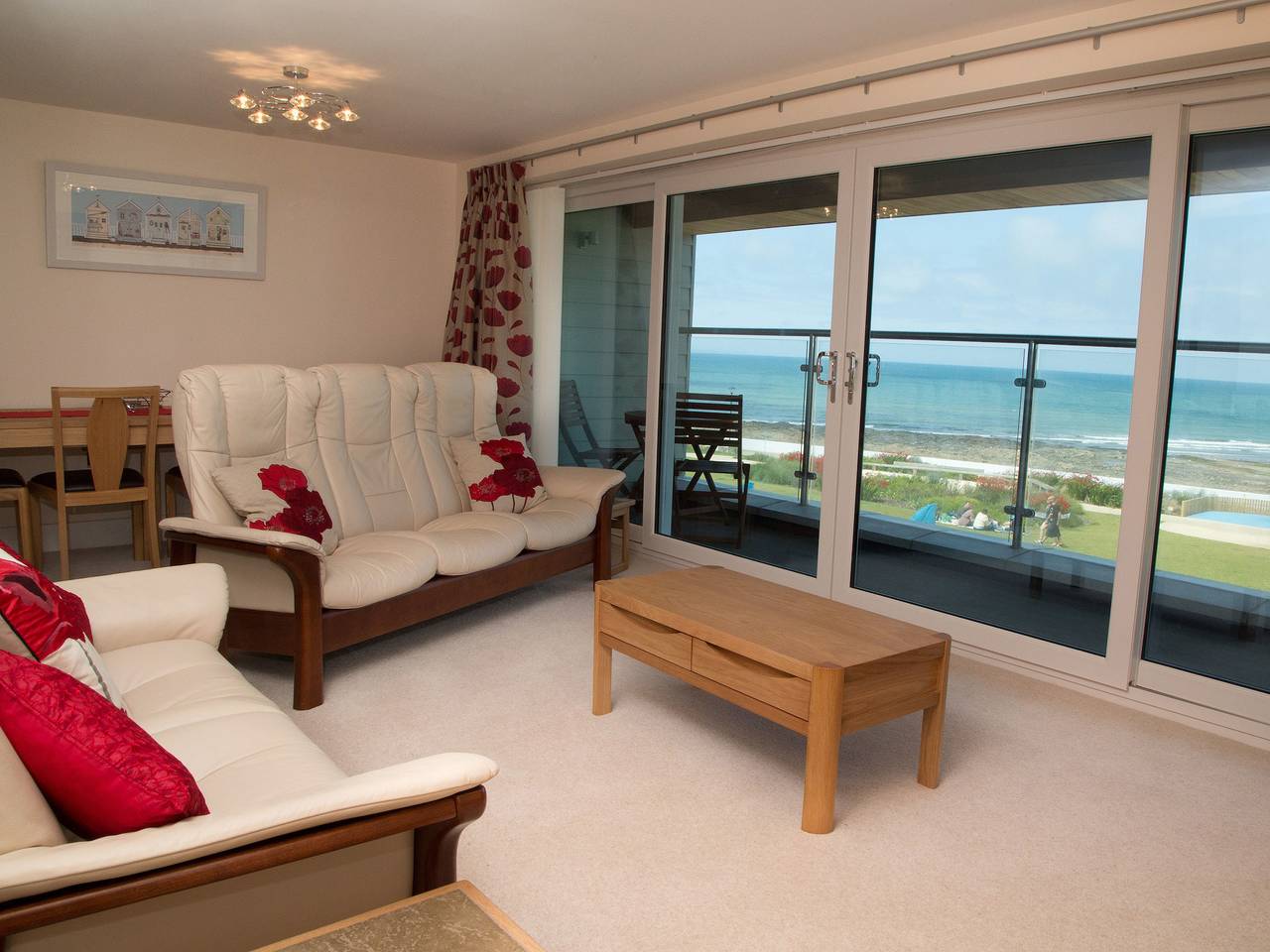 Entire apartment, Apartment 5 Latitude 51 Westward Ho! in Westward Ho, Hartland Devon Heritage Coast