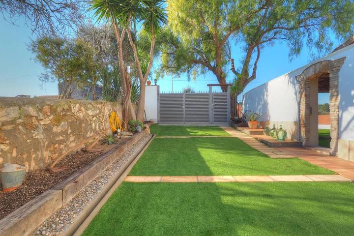 Casa rural para 14 personas, con Jacuzzi y Terraza además de Jardín y Piscina en San Pedro de Ribas - 3