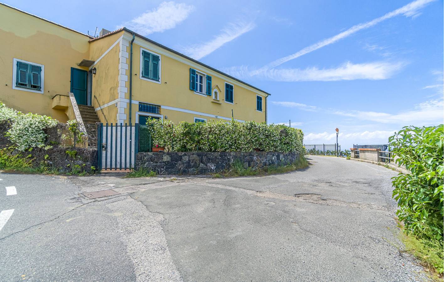 Appartement de vacances entier, Appartement avec vue sur la mer : Terrasse, Parking, Internet (2km de la plage) in Bonassola, Riviera di Levante