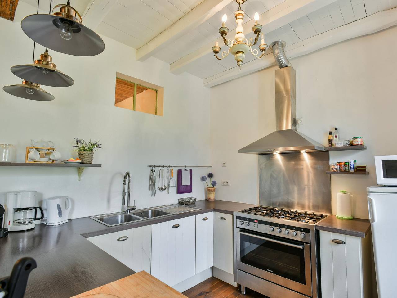 Gîte familial confortable avec piscine commune in Dégagnac, Lot