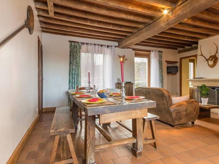 Haus am privaten Teich, ideal für Angeln und Natur in Saint-Saulge, Nièvre