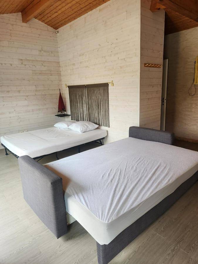 Location de vacances pour 4 personnes, avec terrasse dans Combrand - 4