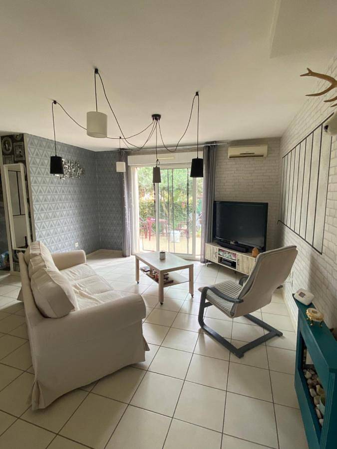 Cottage pour 2 personnes, avec vue et jardin à Buzet-sur-Tarn