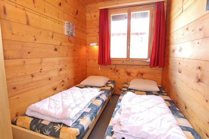Gîte pour 5 personnes, avec balcon ainsi que jardin et piscine, animaux acceptés à Fiesch - 3