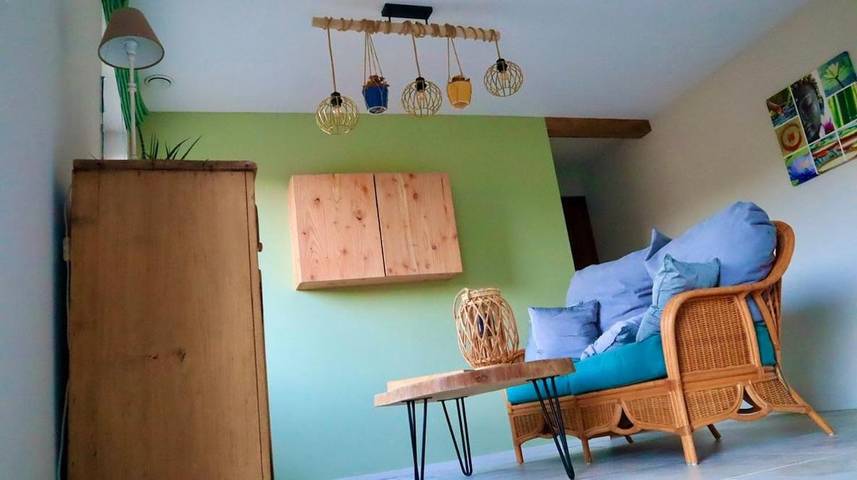 Gîte pour 2 personnes, avec jardin dans Harre - 4
