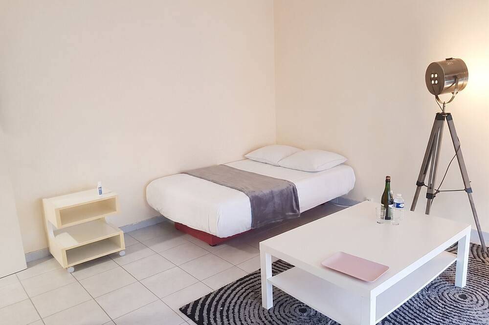 Appartement entier, Homerez - Appart' Pavillons-sous-Bois in Les Pavillons-sous-Bois, Seine-Saint-Denis