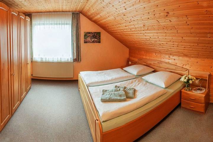 Ferienwohnung für 3 Personen, mit Garten, kinderfreundlich in Schweich an der Römischen Weinstraße - 4