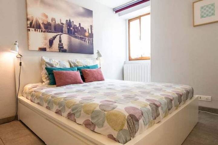 Gîte pour 2 personnes à Saint-Germain-au-Mont-d'Or - 2