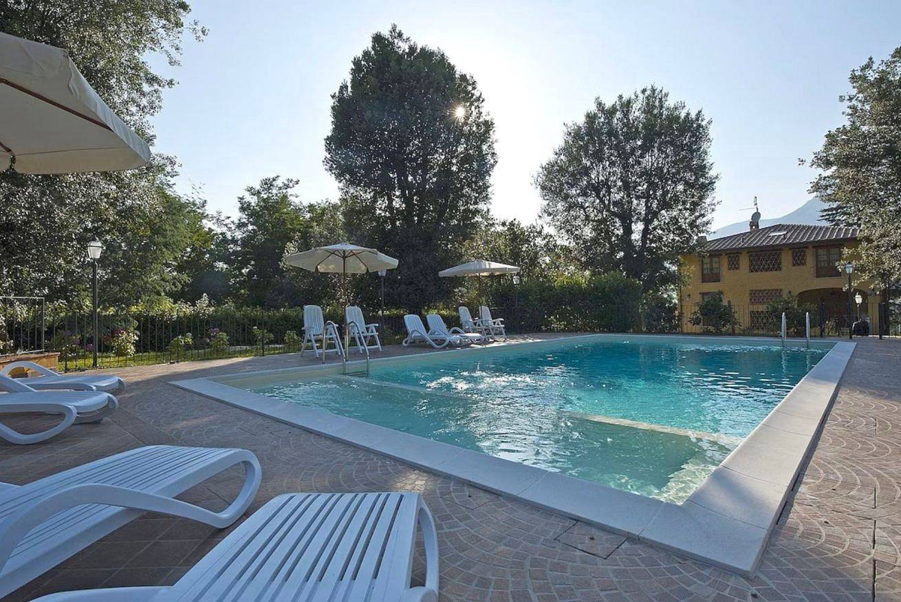 Villa voor 18 Personen in Camaiore, Versilia