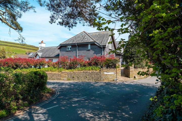 Gîte pour 12 personnes, avec jardin, animaux acceptés à Croyde