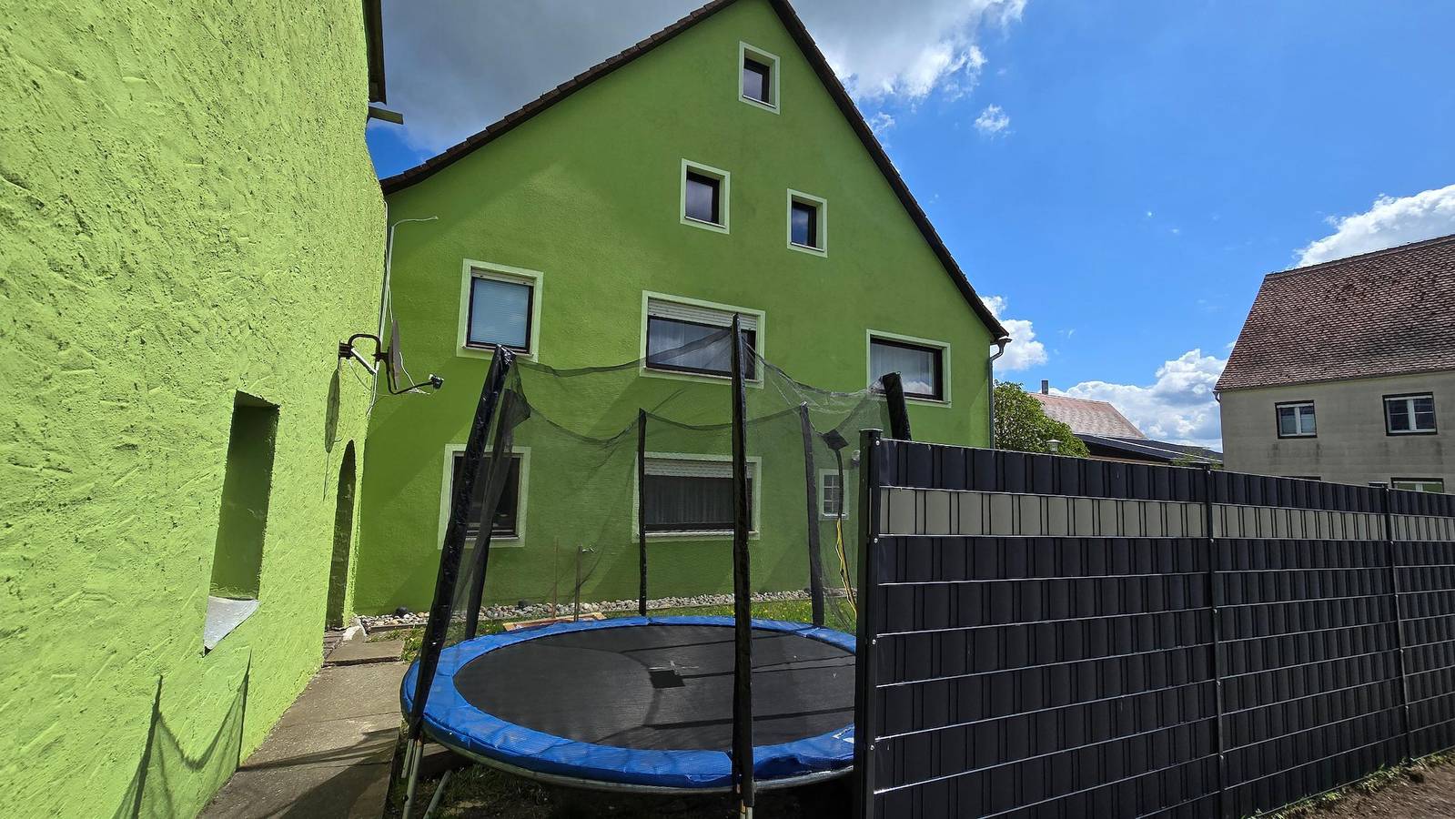 Monteur & Ferienapartment Leidenberger - Apartment mit 2 Schlafzimmern in Colmberg, Romantische Straße