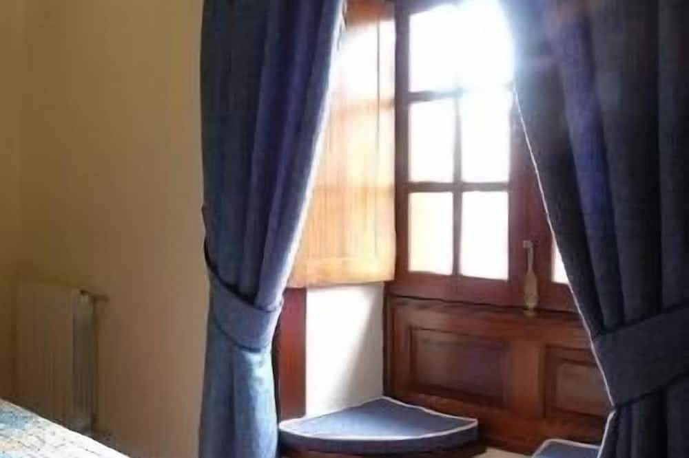 Lugar ideal para desconectar del estrés diario y la práctica del senderismo. in Erjos, Los Silos