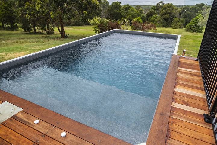 Log cabin for 7 people, with balcony and garden, with pets in Queensland