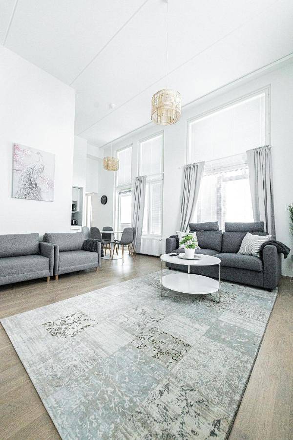 Ganze Wohnung, Sleepwell Apartments Malaga with private sauna and parking in Helsinki, Uusimaa