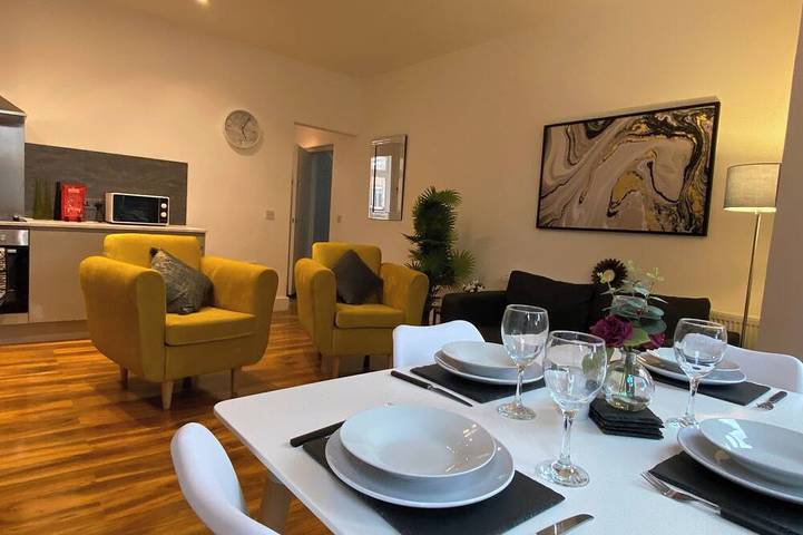Apartment for 5 people in Bedford