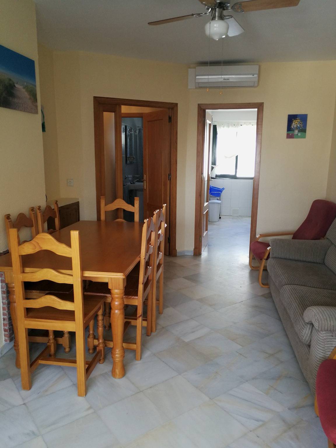 Ganze Wohnung, Moderne Wohnung mit Pool im Herzen von El Portil in Punta Umbría, Costa de la Luz