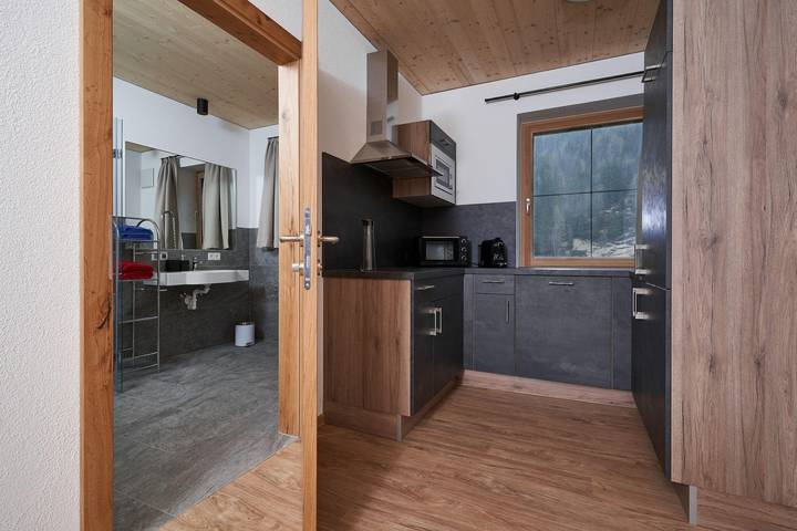 Ganze Ferienwohnung, Apart Enzian in Stubaier Alpen, Längenfeld