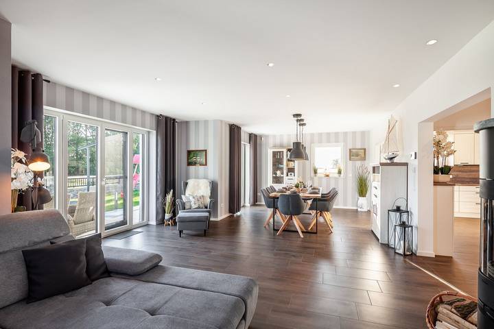 Ferienhaus für 8 Personen, mit Whirlpool und Garten sowie Sauna in Biendorf - 2