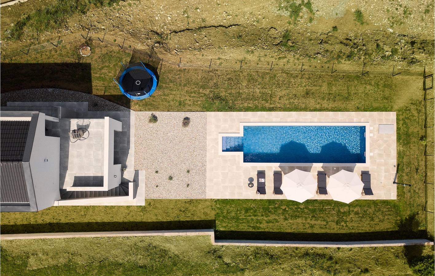 Modernes Apartment mit 2 Schlafzimmern und Pool in der Nähe des Stadtzentrums von Kozljak in Kozljak, Ostküste Istrien