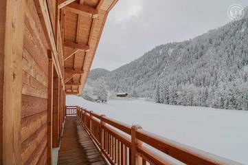 Chalet pour 10 personnes, avec balcon/terrasse et terrasse, animaux acceptés à Hauteluce