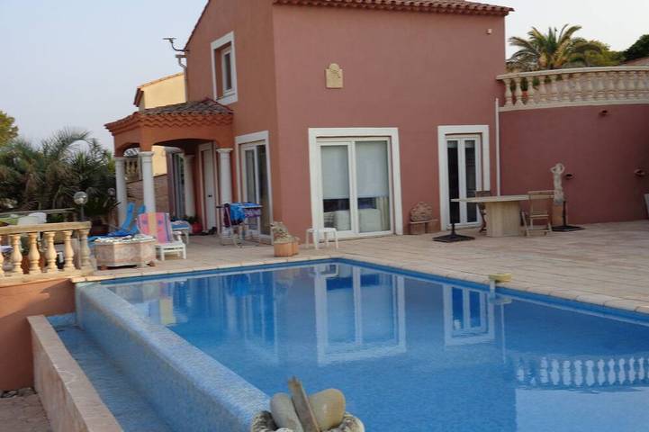 Maison d’hôte pour 2 personnes, avec jacuzzi et jardin