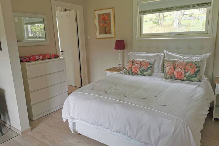 Ganze Wohnung, Luxurious  1-bedroom Apartment on a 400 year old historical farm in Lesja in Lesja