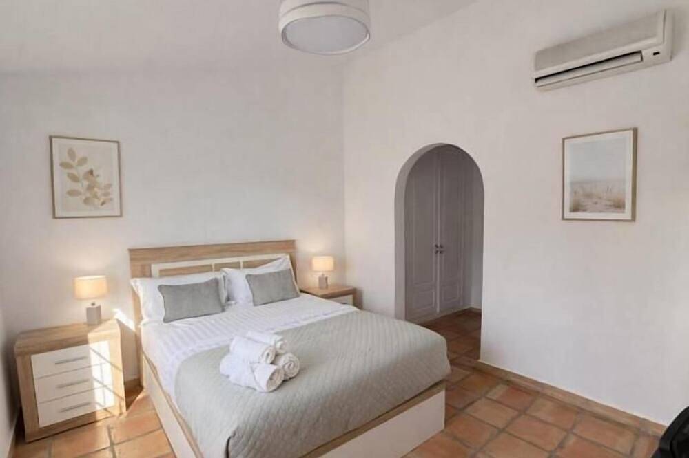 House in Bahia Golf with pool and sea views in Golf Bahia, Finestrat