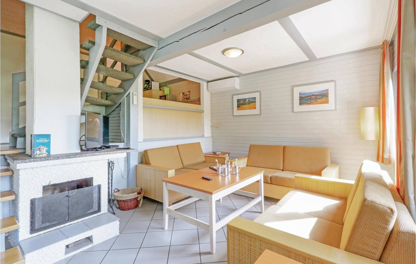 Moderne Wohnung mit Terrasse, Parkplatz 2,5km von Ibra in Reimboldshausen, Kirchheim