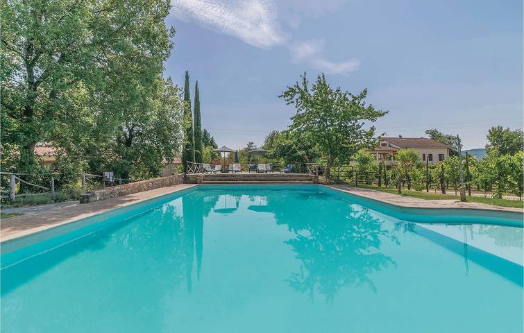 Ganze Ferienwohnung, City-Center Oase mit Pool & Parkplatz. in San Martino (Arezzo), Bucine und Umgebung