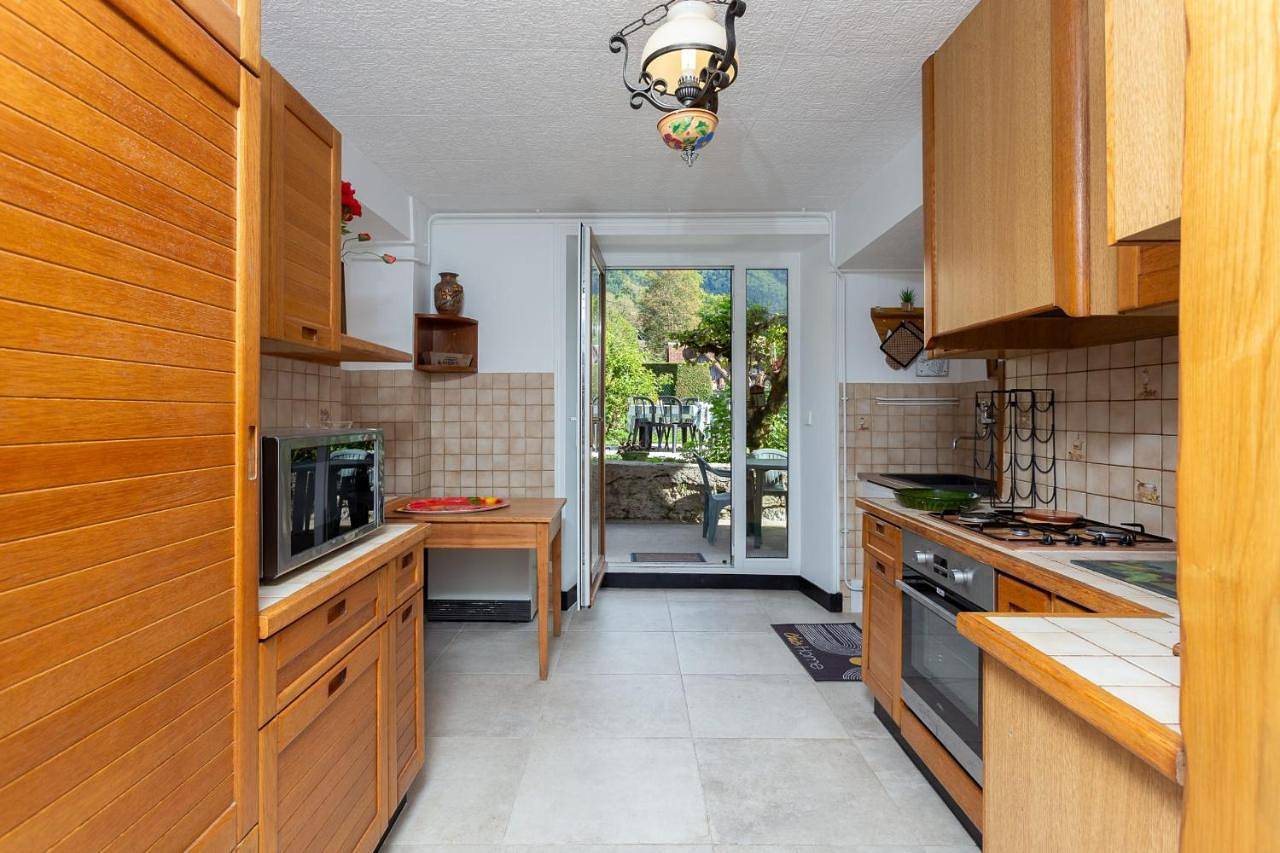 Appartement entier, La rivière de St Meme in Saint-Pierre-d'Entremont, Savoie