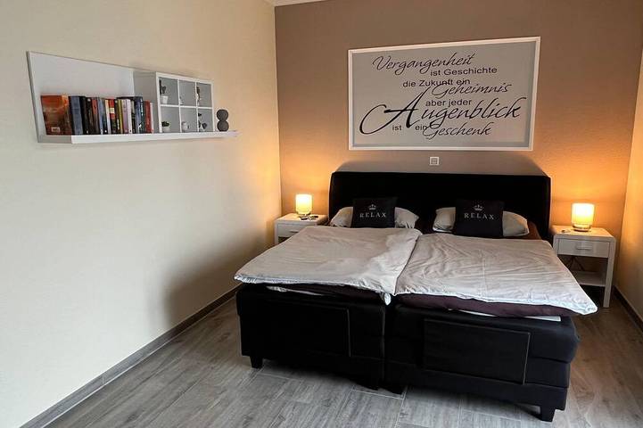 Ferienwohnung für 4 Personen, mit Balkon und Sauna in Pewsum