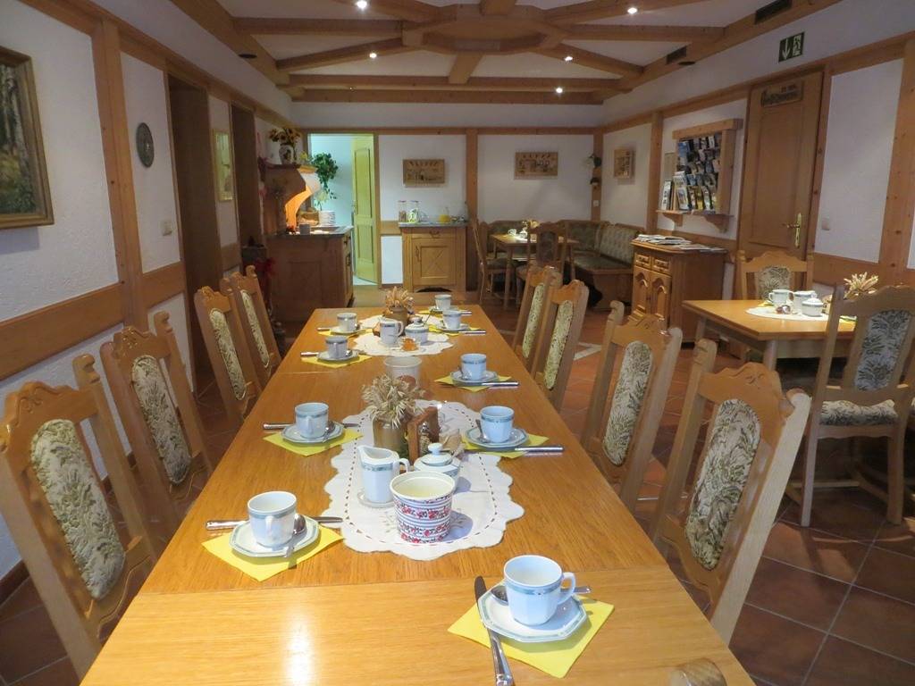 Ganze Ferienwohnung, Pension Korn - Doppelzimmer in Möhrenbach, Gehren