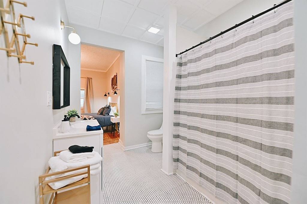 Indianapolis Luxury Clean Downtown Home. in Indianapolis, Indiana