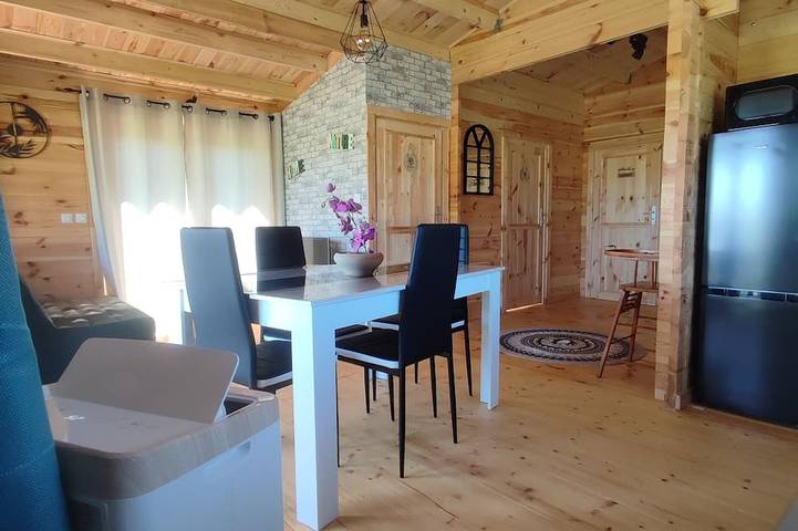 Chalet pour 5 personnes, avec sauna ainsi que jacuzzi et piscine - 1