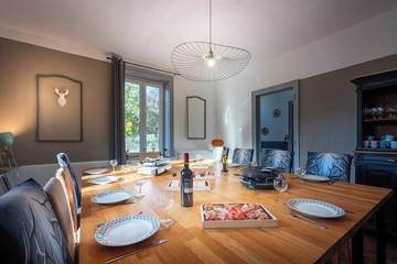Gîte pour 14 personnes, avec terrasse et jardin, animaux acceptés dans Domfaing