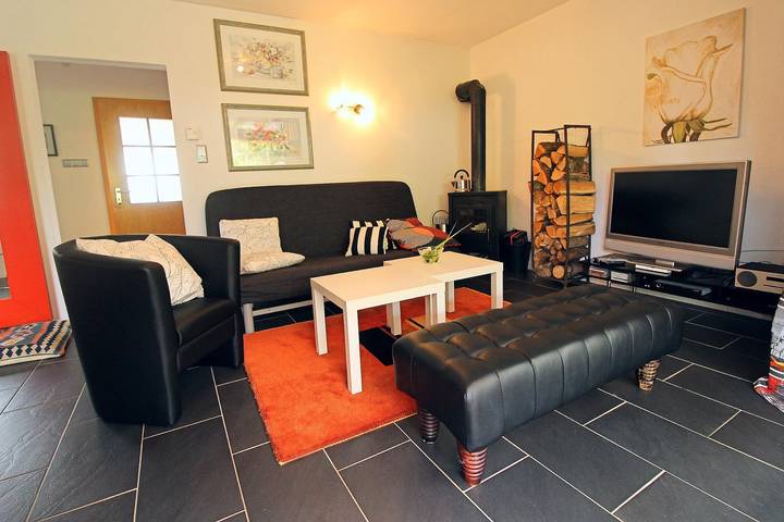 Cottage pour 6 personnes, avec terrasse et jardin dans Thaleischweiler Froschen