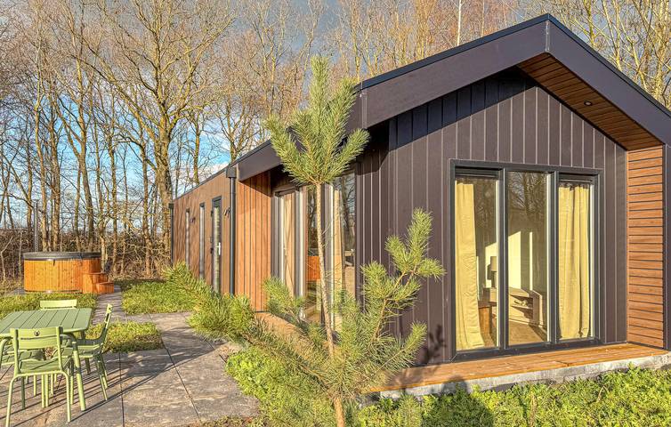 Ferienhaus für 6 Personen, mit Garten und Terrasse, mit Haustier