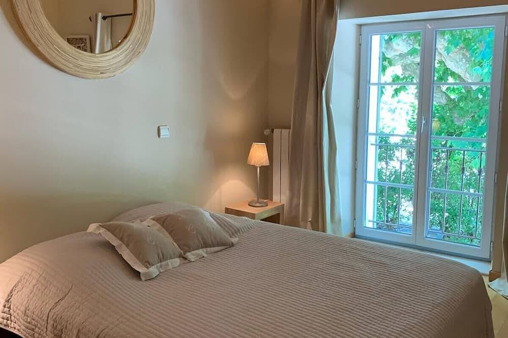 Beautiful house with private pool in Châteaurenard in Châteaurenard, Arles region
