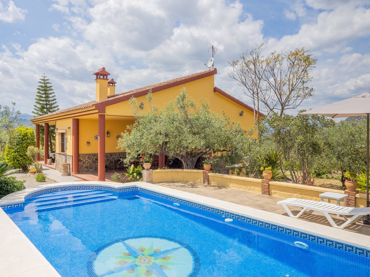 Cubo's Casa Rural Yanza in Alhaurín el Grande, Málaga Province