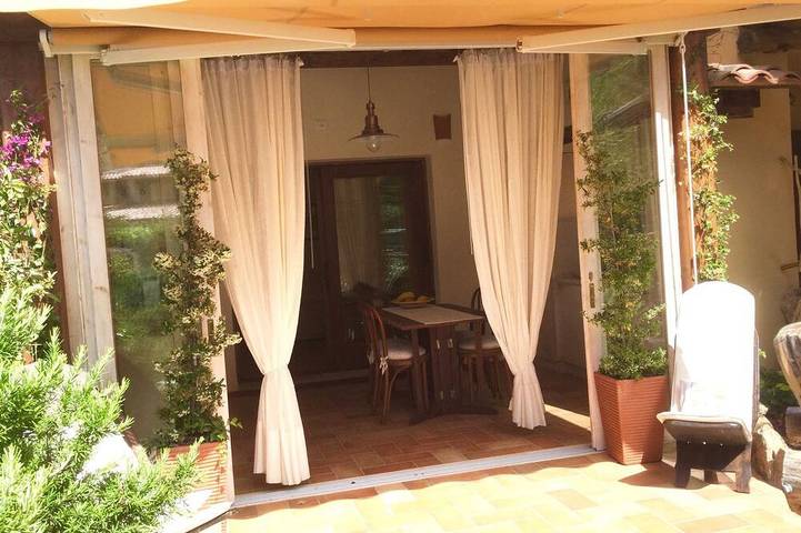 Ferienhaus für 4 Personen, mit Balkon und Garten - 1