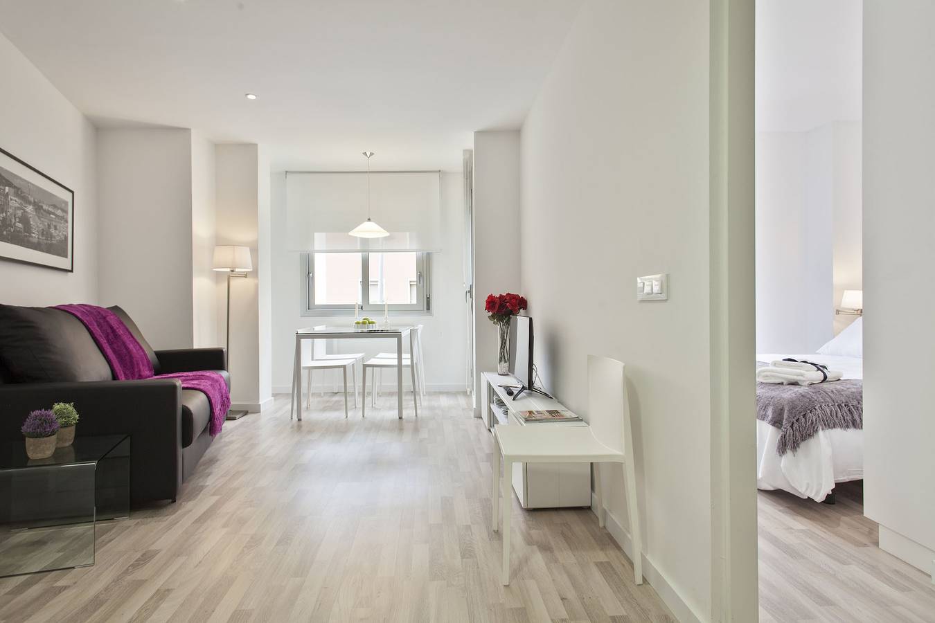 Apartamento entero, Apartamento de vacaciones para 5 personas con balcón in Distrito De Sants-Montjuïc, Barcelona