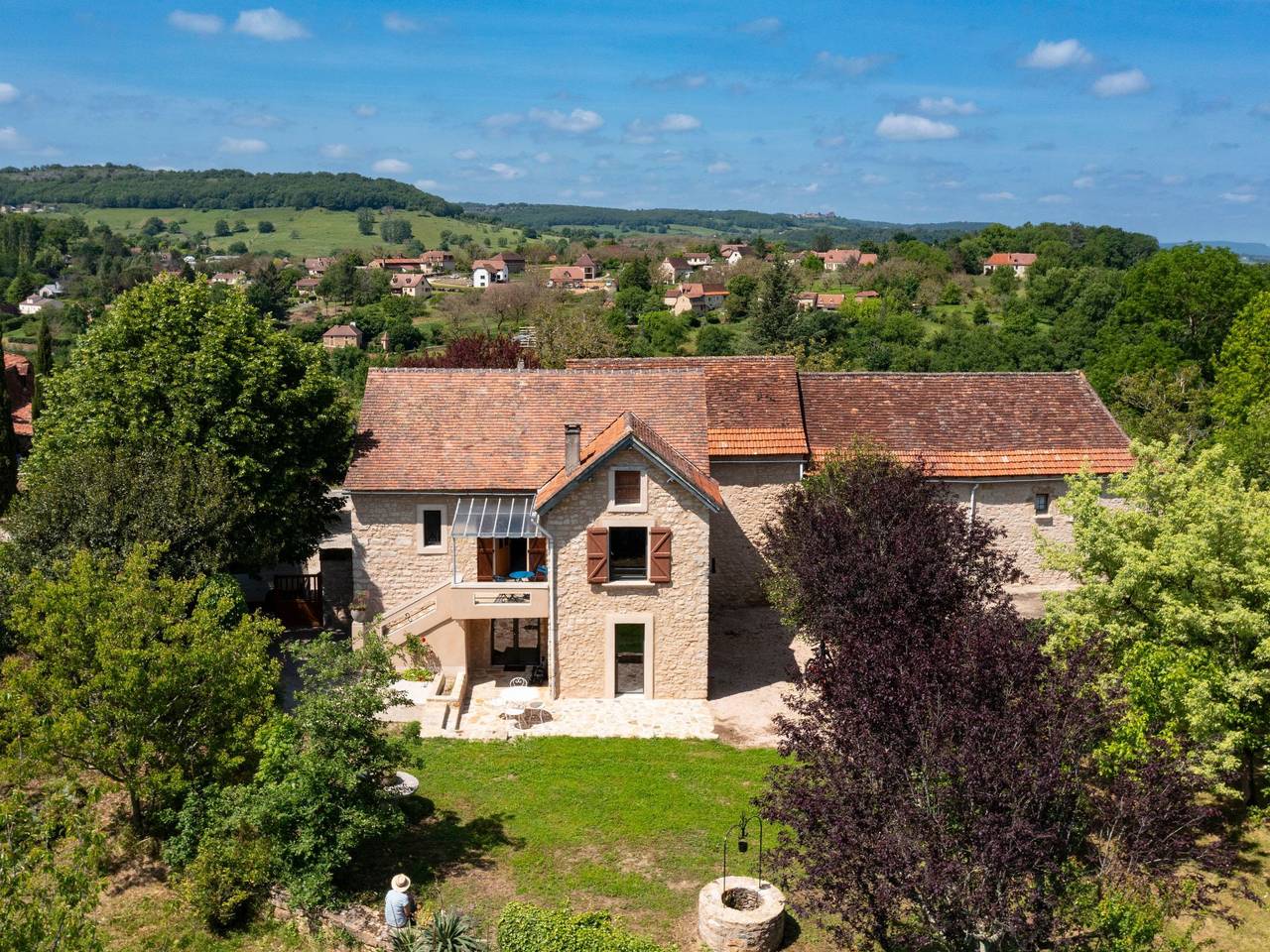 Domaine "Les Haut" mit eigenem Garten in Saint-Jean-Lespinasse, Lot