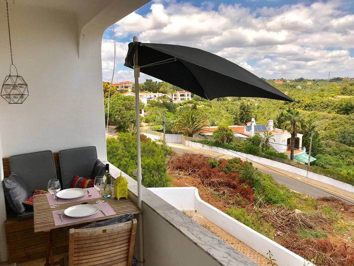 Ferienwohnung für 2 Personen, mit Balkon und Garten in Lagoa - 2