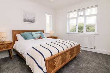 Holiday Home for 7 People in Woolacombe, Devon, Photo 1