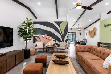 Vacation Rental for 10 Guests in Bermuda Dunes, Palm Desert, Picture 1