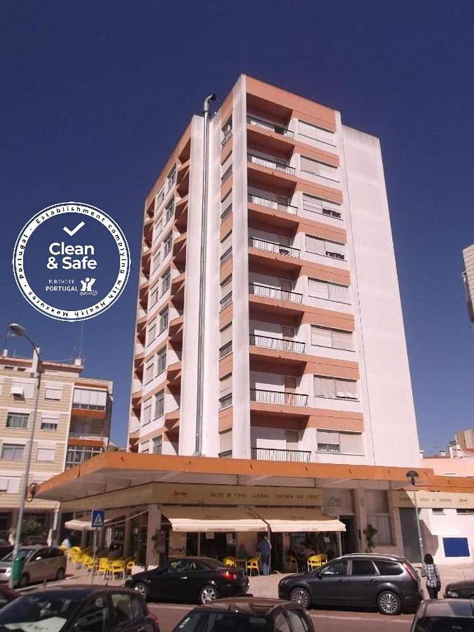 Maison d’hôte pour 2 personnes, avec Jardin à Amadora