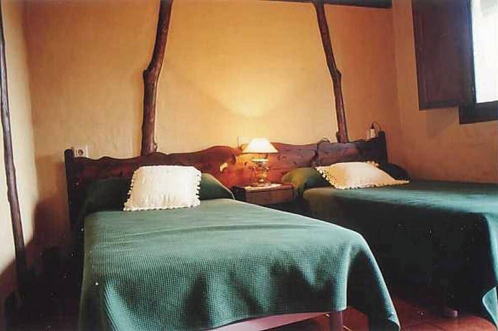 Apartamento entero, Homerez - Apartamento espacioso en Odollo in Odollo, Castrillo de Cabrera